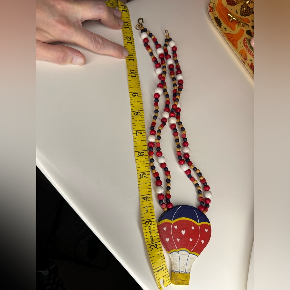 Vintage wooden beaded handmade hot air balloon necklace - Picture 8 of 8